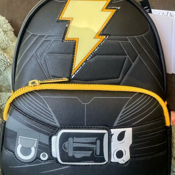 Loungefly Black Adam backpack with wallet BNWT - Picture 6 of 13